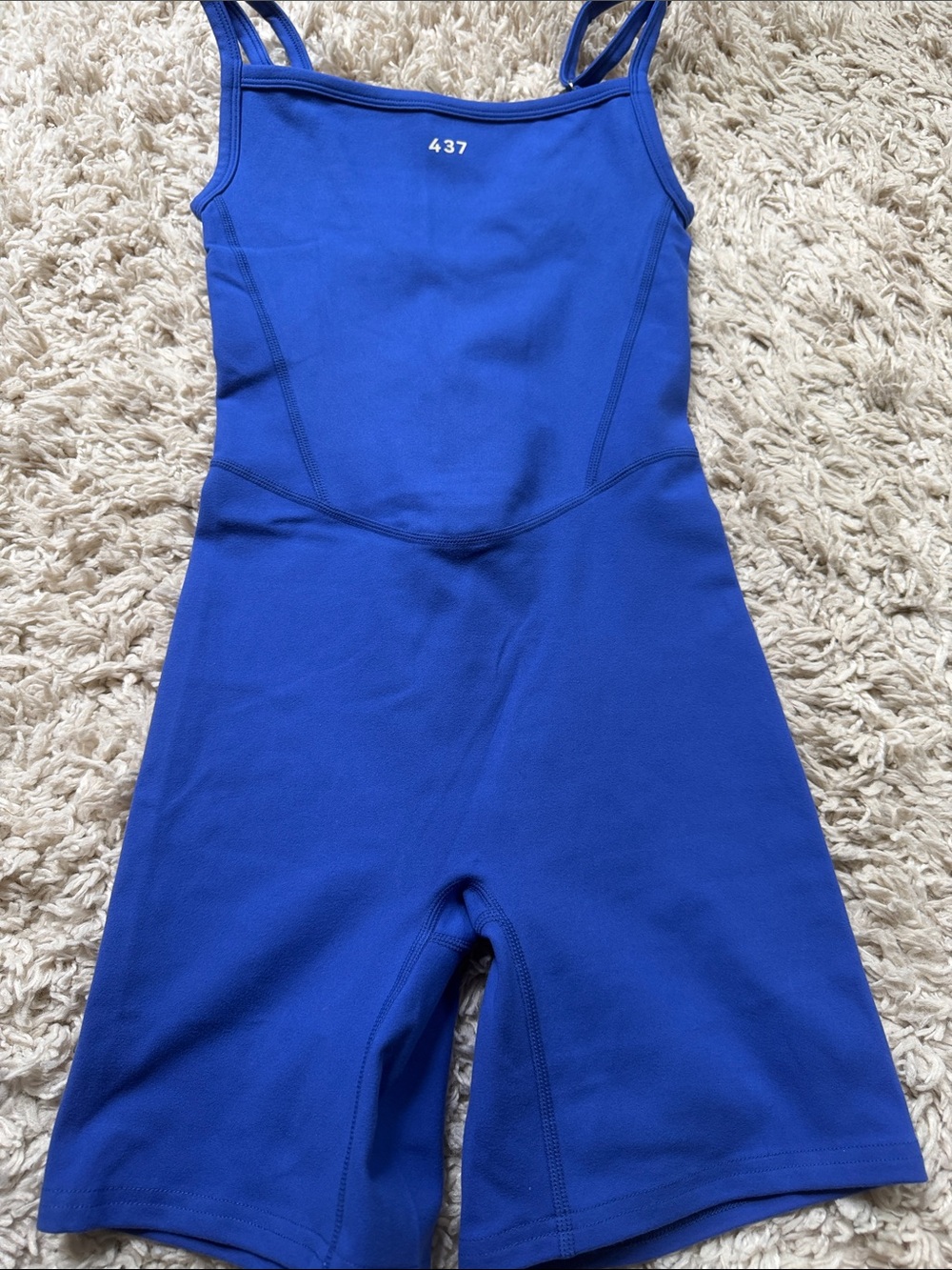 437 short one piece
